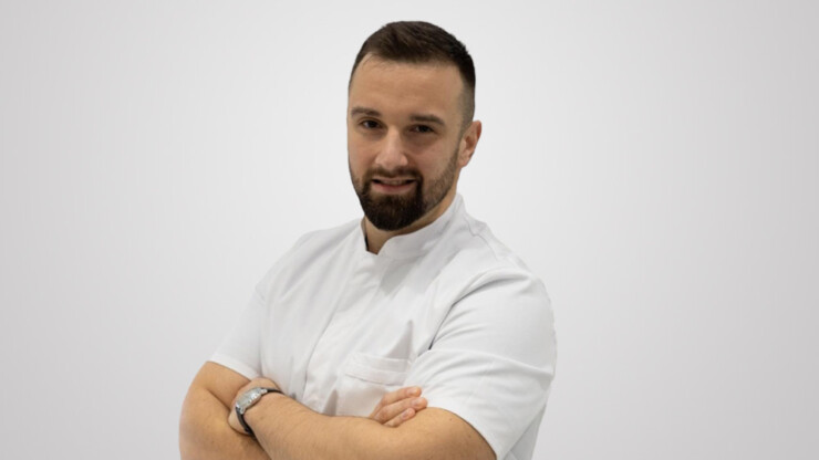<span style="color: #2f4649; display:none;">4</span> Dr. Marko Kljakić